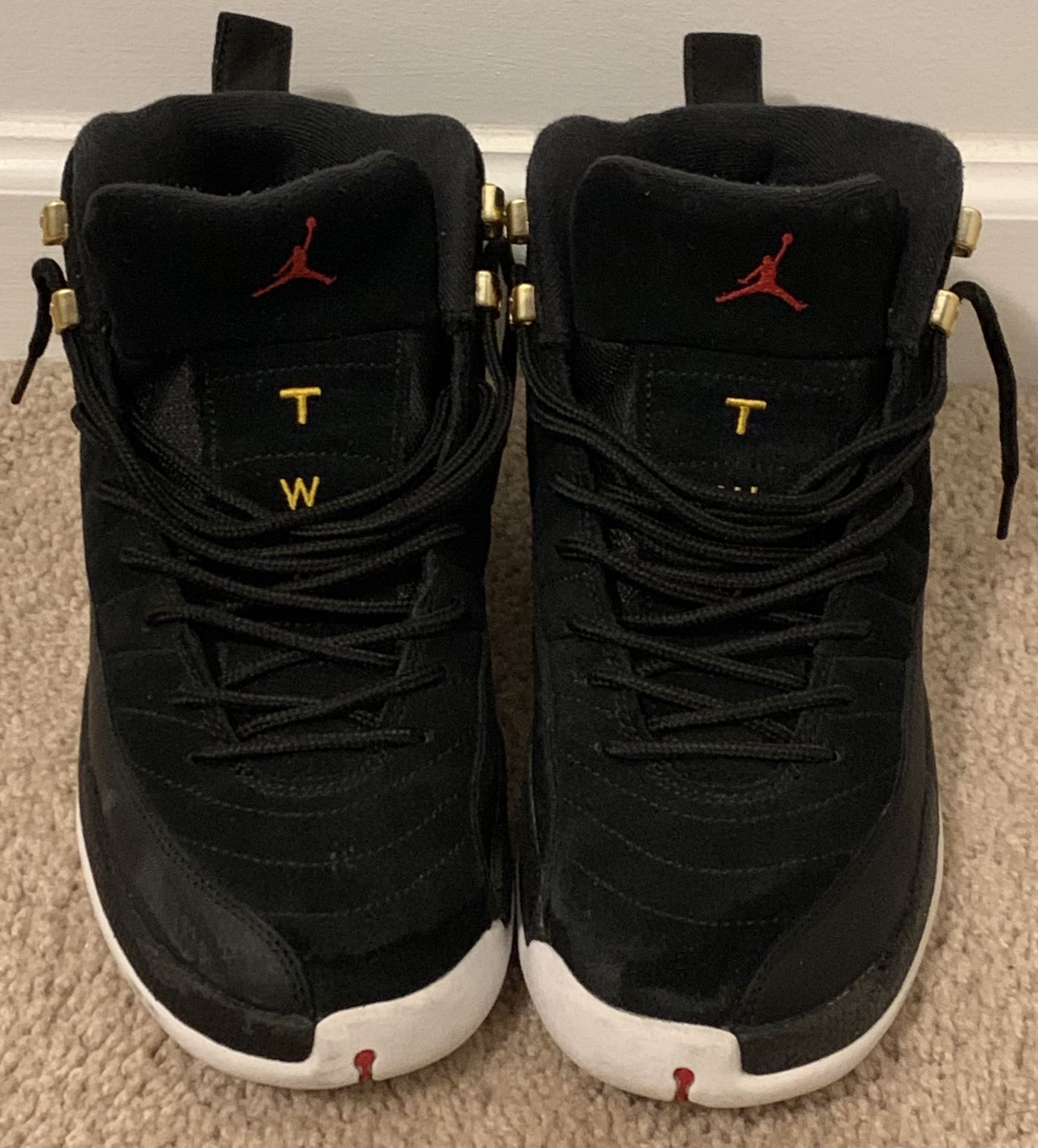 Air Jordan 12 Retro Reverse Taxi Size 7y