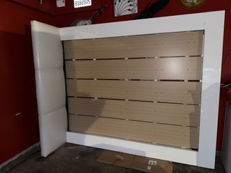 Bedroom Furniture Set