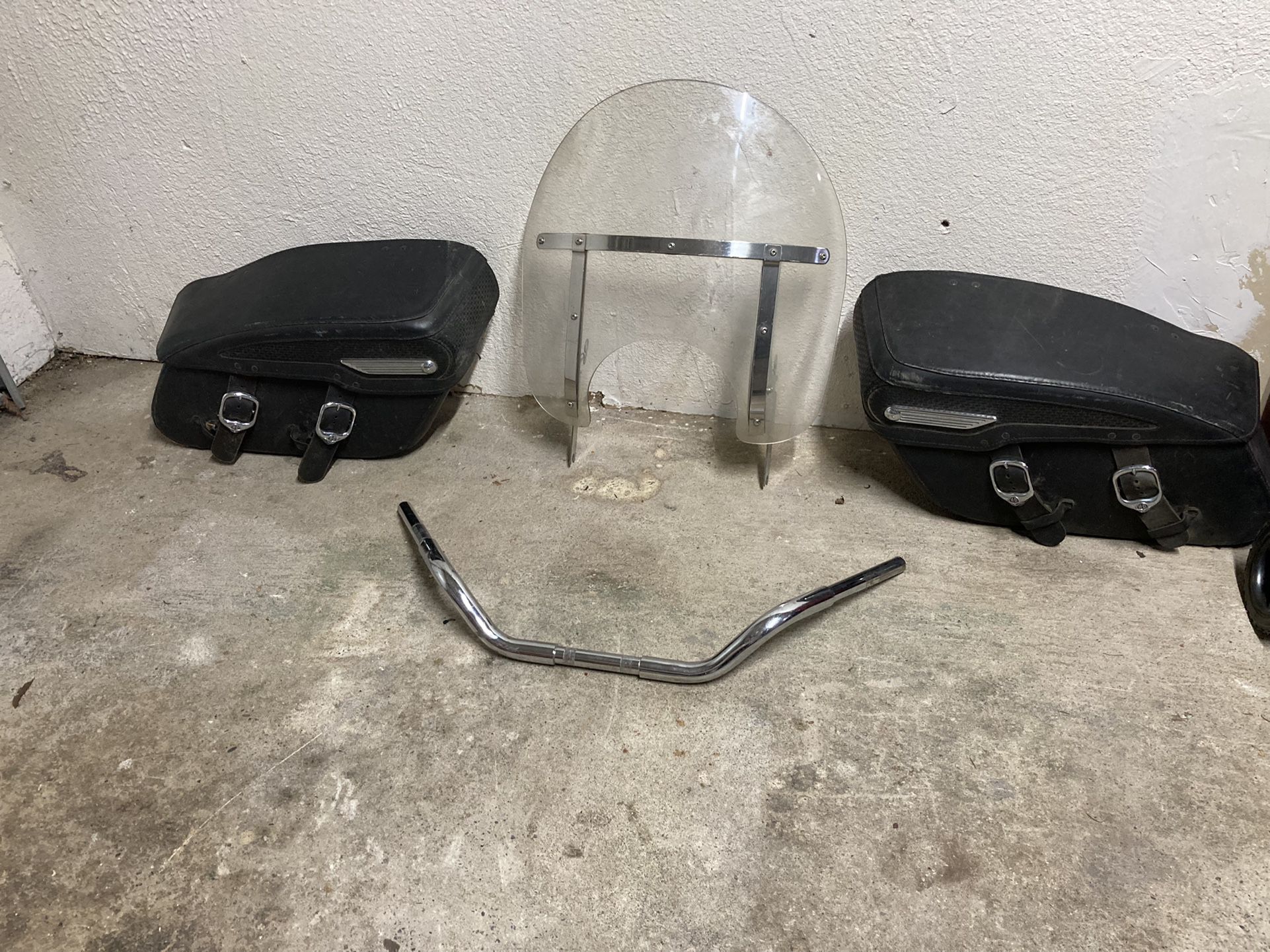 Motorcycle Bags, Windshield  And Beach Bars