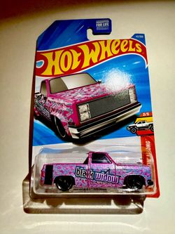 Hot Wheels 83 Chevy Silverado / Black Widow Truckin' Along / Pink & Black