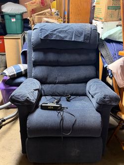 Pride Mobility Power Lift Recliner