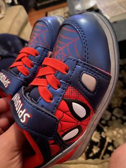 New!!! Spider man boys shoes size 10