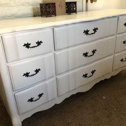 Dresser  Good  Condition 