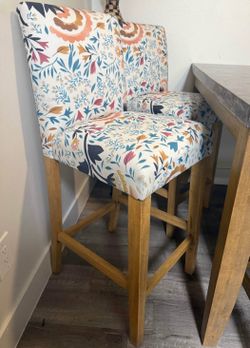Vibrant Cushion Chairs