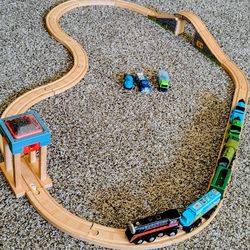 Thomas The Train Wooden Train Set