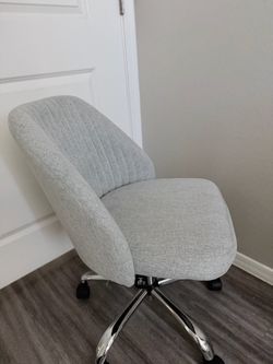Gray chair for vanity