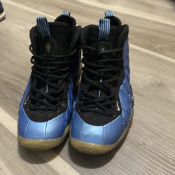Nike Air Foamposite One in the "University Blue" colorway.