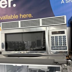 Microwave Commercial 