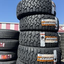 🚘🚨vendo Set De Llantas Lt 35x12.50 17 Arroyo R/T Tires 