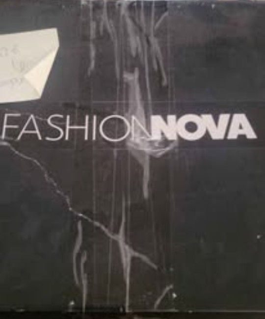 FashionNova Boots