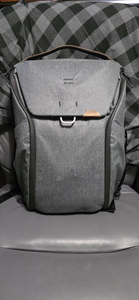 Peak design 30 L Bag Charcoal
