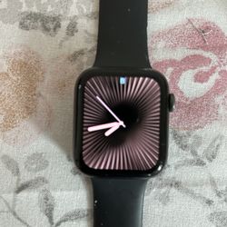 Apple Watch 6 - 44 mm - Black
