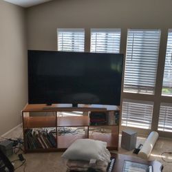 Samsung 65" TV