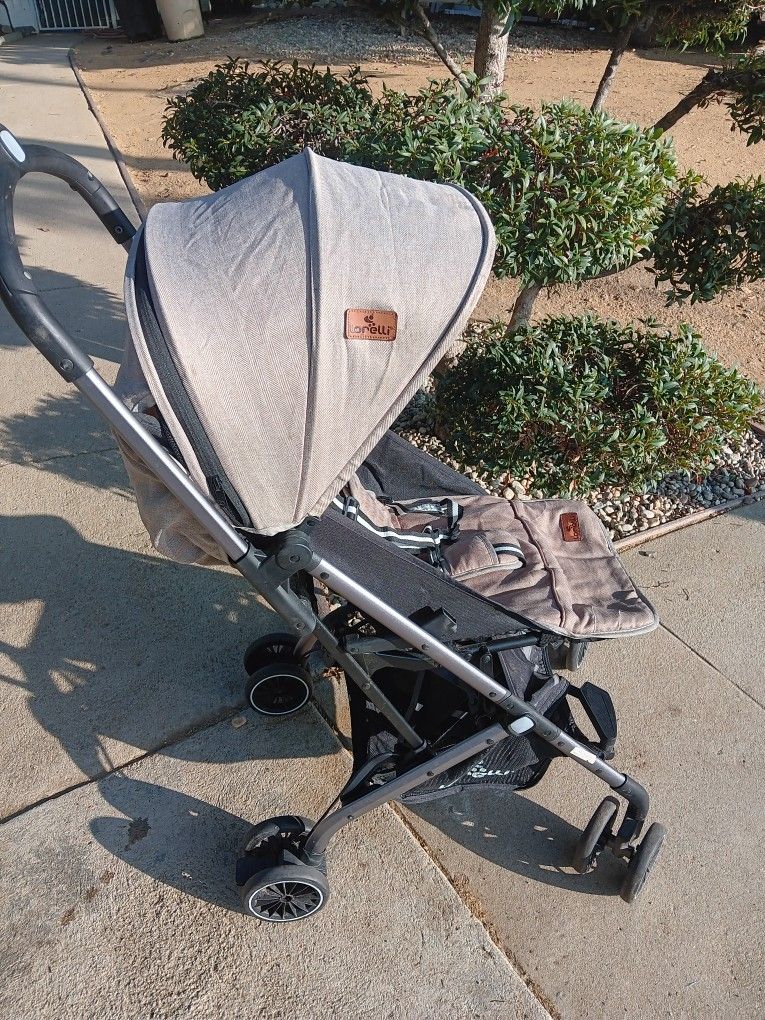 !! Baby Stroller  Missing The Handle 