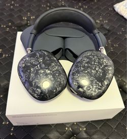 Apple AirPods Max with Custom Ear Cup Covers