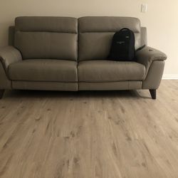 Couch - Reclinable + Leather