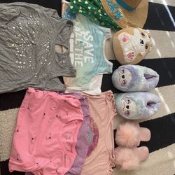 Girls 12/14/16 Slippers Size 6-7 Pink And 7-8 Purple and Blue