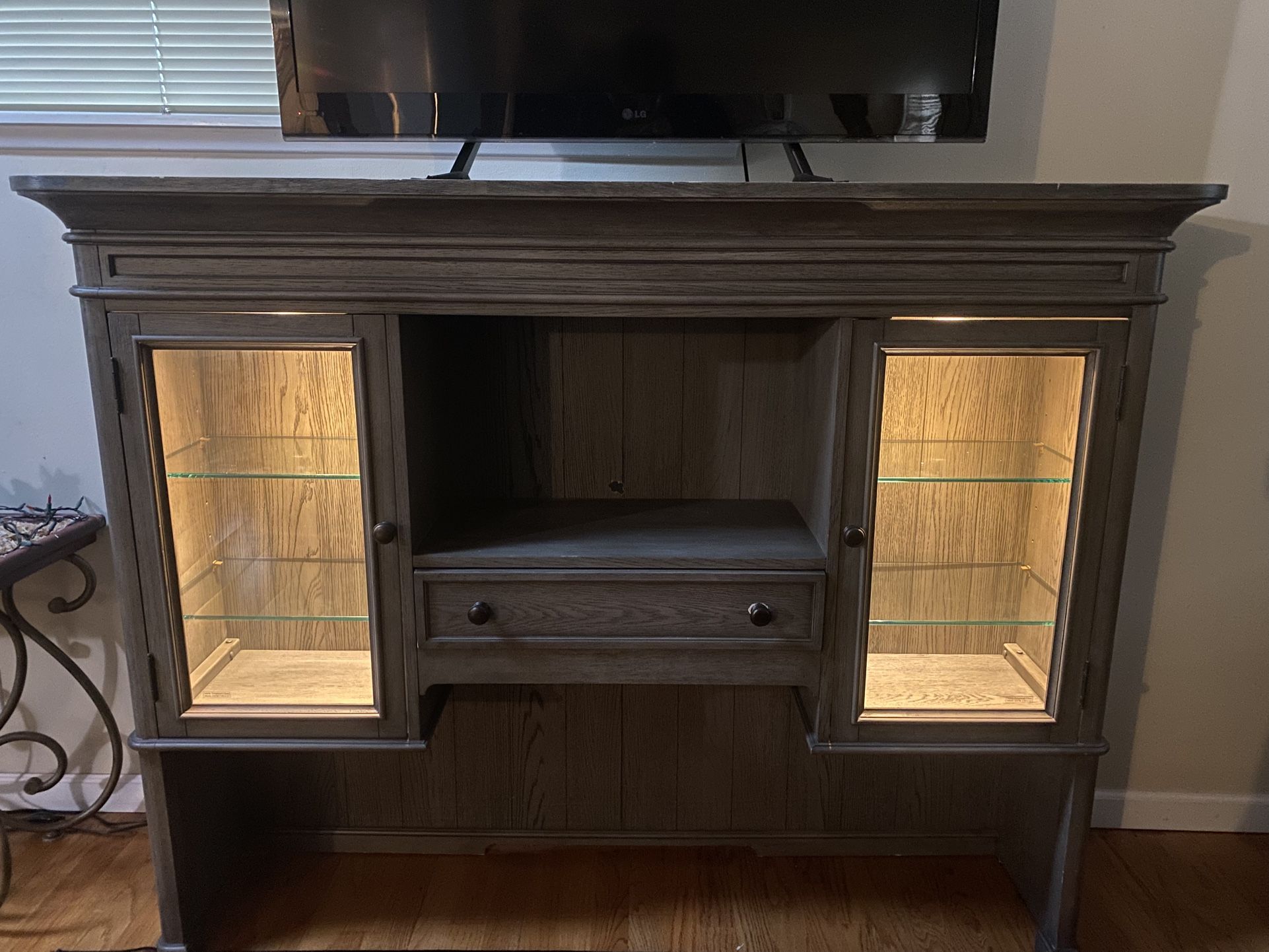 Tv Stand / Cabinet