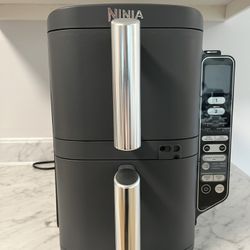 Ninja Smart DoubleStack XL 2-Basket Air Fryer – Like New