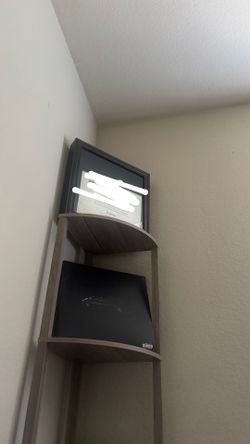 5 tier shelf with light