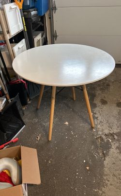 White Round Table