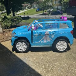 Frozen Mercedes-Benz Ride-On Car 