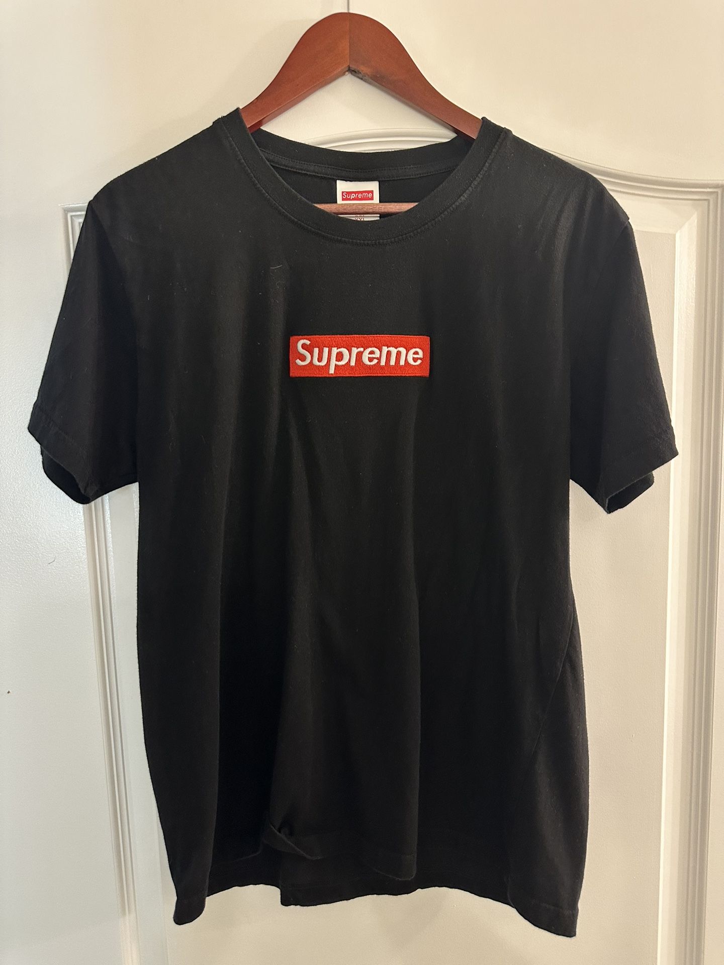 Supreme T-Shirt - Size S