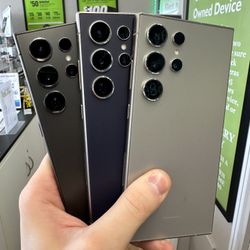Unlocked Samsung Galaxy S24 Ultra 5G 512GB