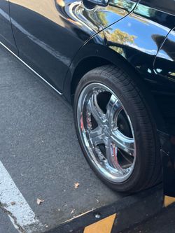 18 inch Chrome rims and tires