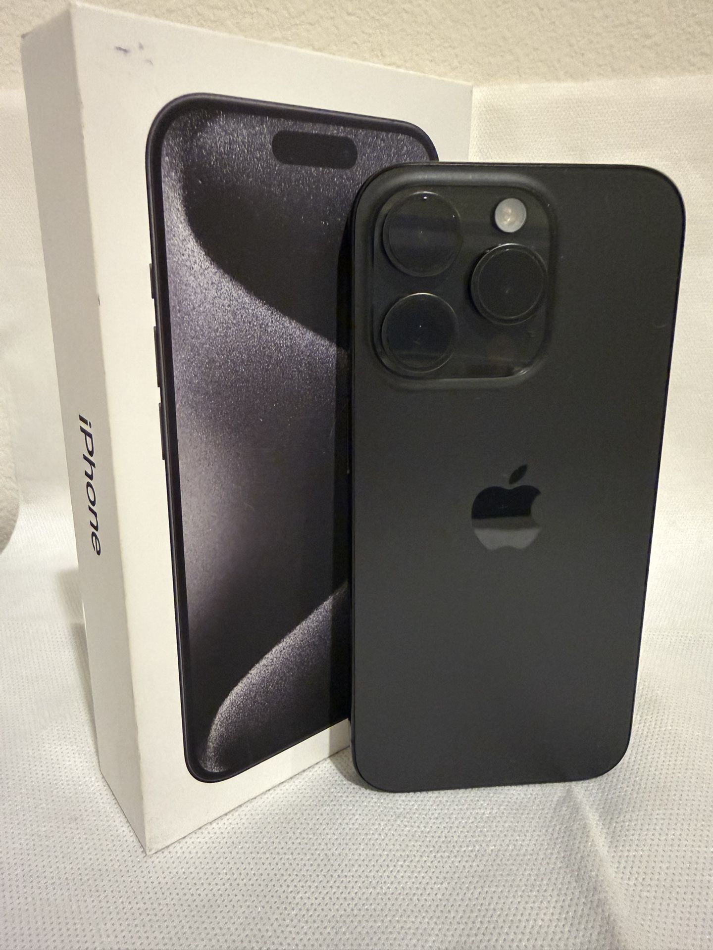 Unlocked Apple iPhone 15 Pro 128GB Black Titanium Model A2848