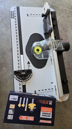 RYOBI UNIVERSAL ROUTER TABLE AND 24 ROUTER BITS SET NEW