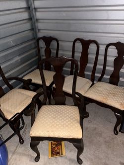 5 dining chairs MUST GO ((((($20 )))) takes all
