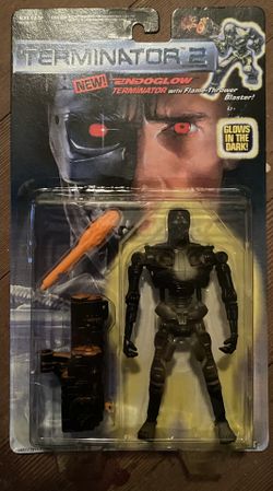 1991 Kenner Terminator 2 Endoglow Terminator with Flame-Thrower Blaster! #60203 MOC