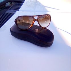 Ray-Ban Plastic Frame Sunglasses 