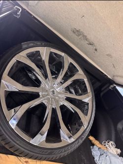 26in Rims 6x135 with Tires