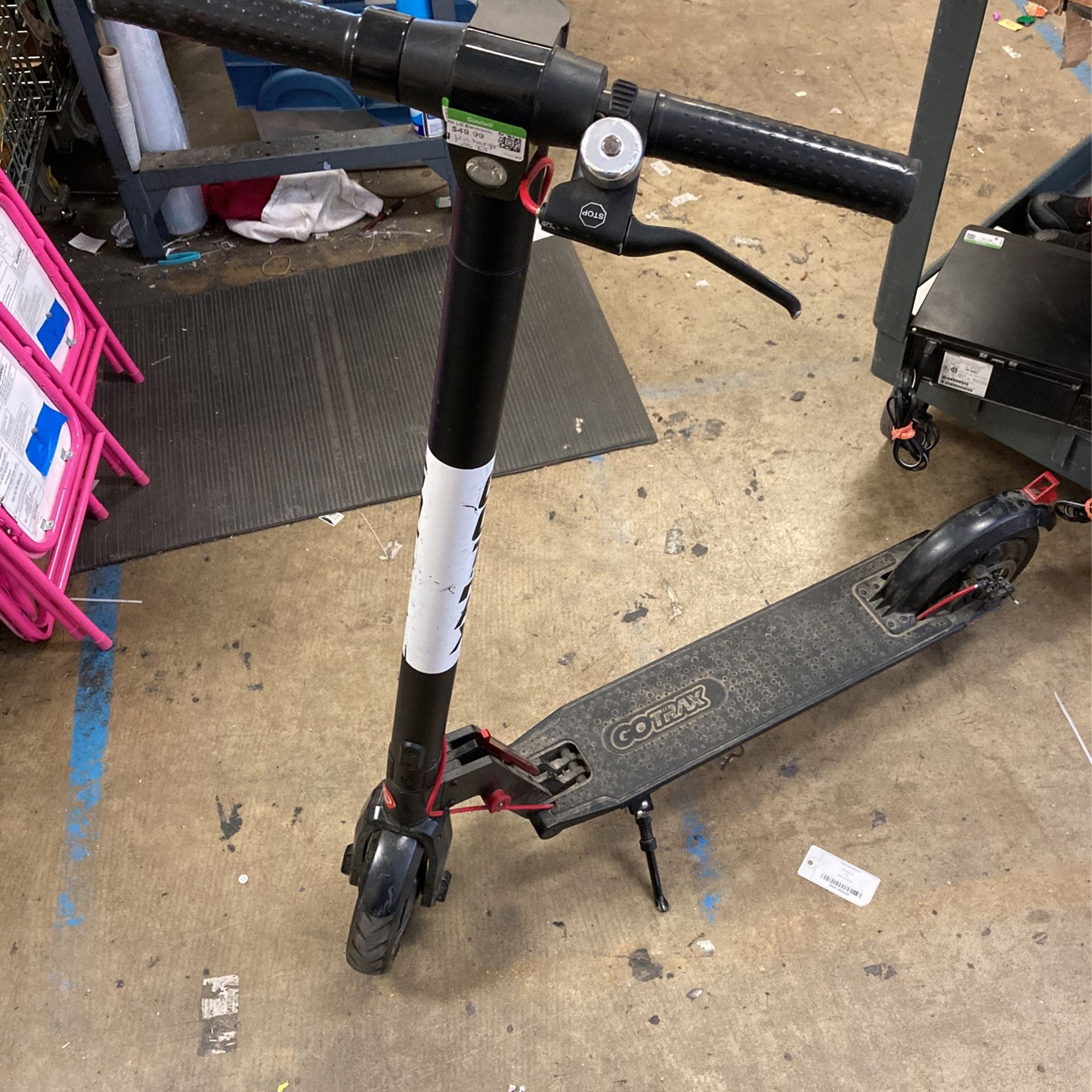 Go Track Electric Scooter No Charger