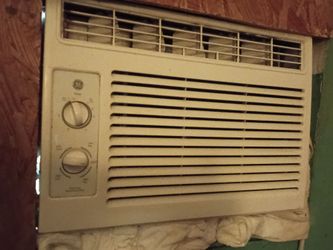 Ge 6ooo btu air conditioner ( window unit )