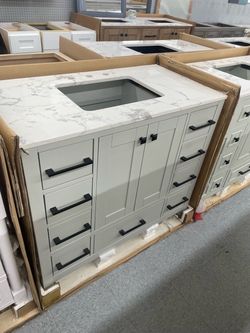 Bathroom vanity cabinet 42” solid mango Quartz top with sink and backsplash