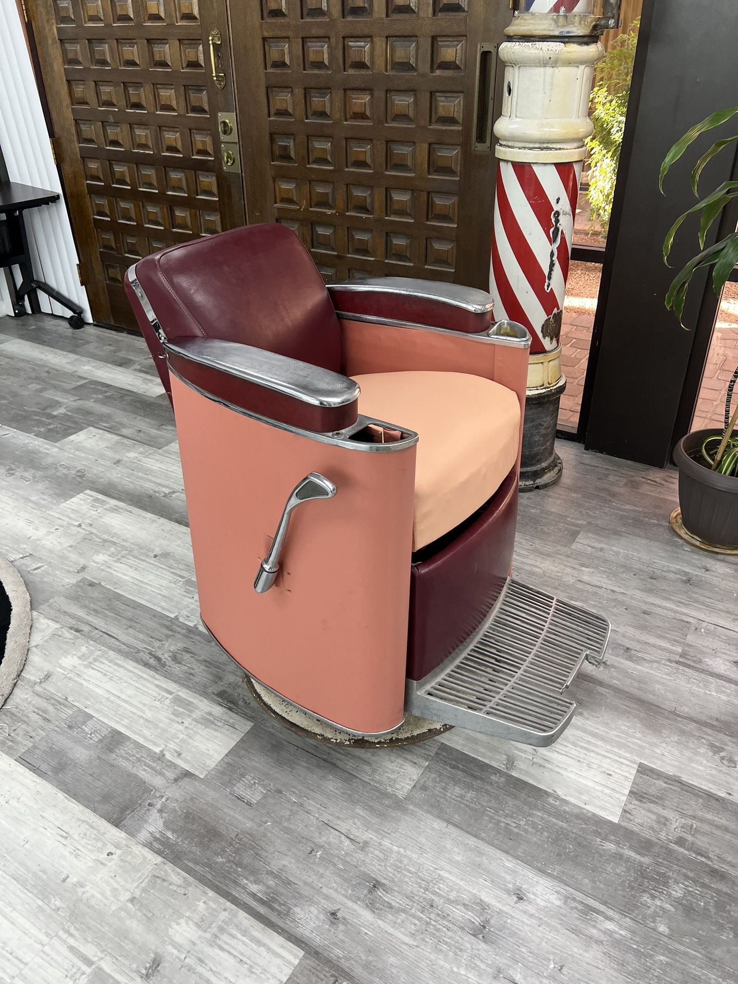 Koken President Barber Chair
