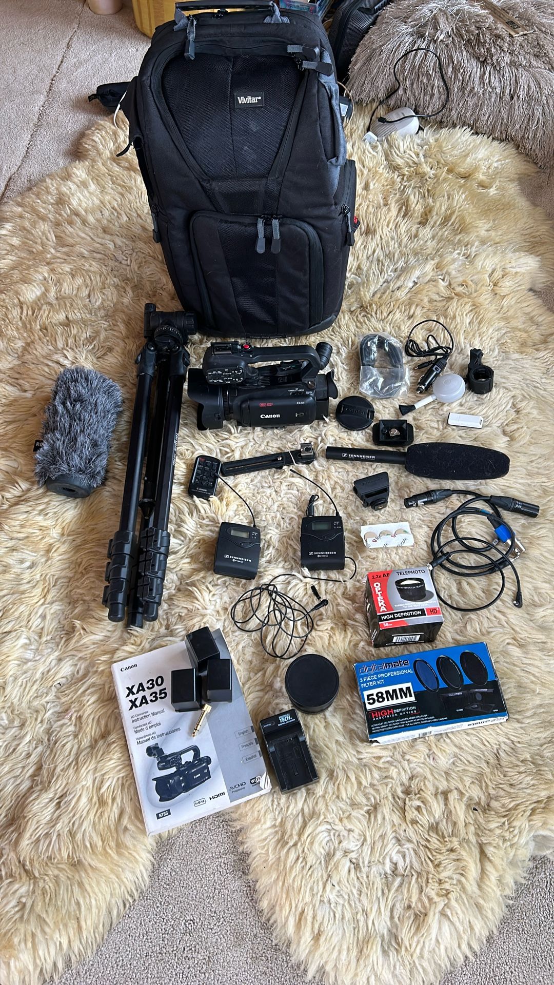 Filmmakers DREAM KIT!Canon XA30 HD Professional Video Camcorder + Full Mic Setup Accessory Bundle Kit With TRIPod!