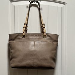 Michael Kors  Bedford  Medium Tote