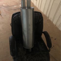 Muffler 