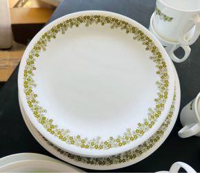 Corelle Spring Blossom Dinnerware Set