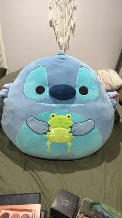 Stitch large plushy