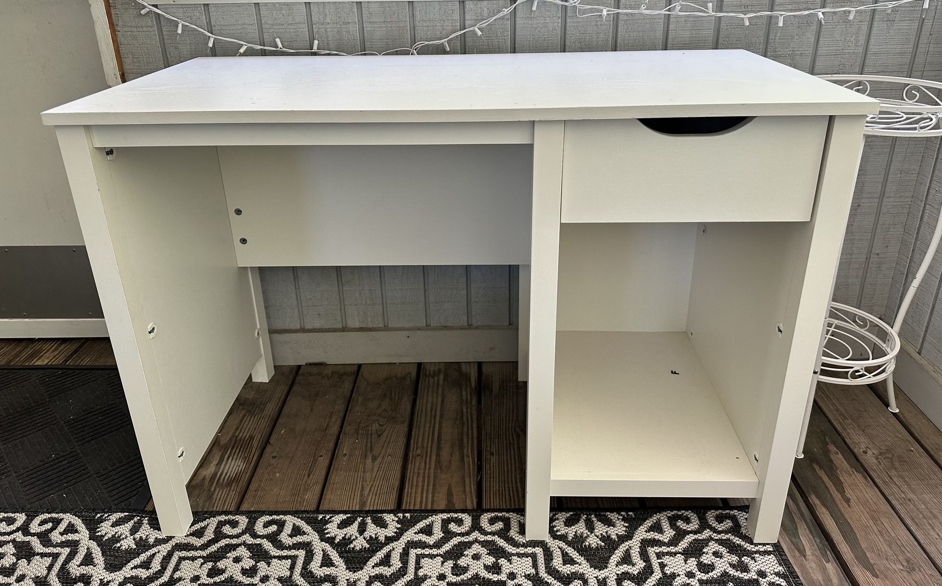 Desk