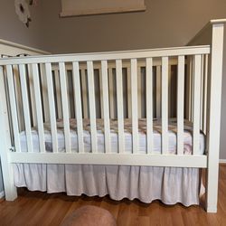 Pottery Barn Kendall Crib