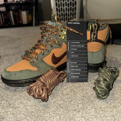 Pass-Port dunks Size 7