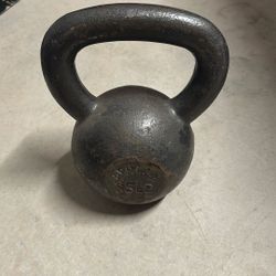 Kettle Bell 35 Lbs 