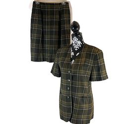 Jones New York Vintage Plaid Green/Beige Short Sleeve Suit