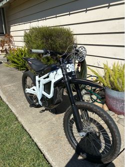 TALARIA STING MX4 (2025)